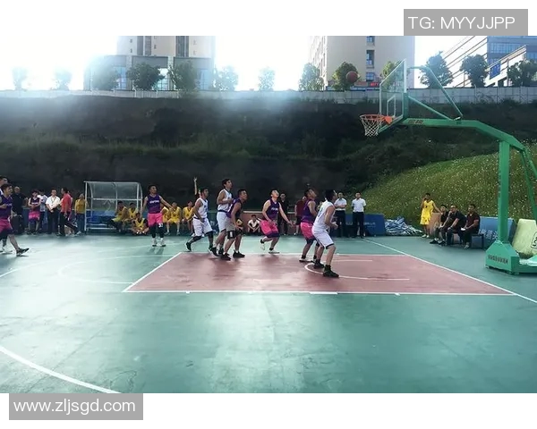 重庆篮球队的团队协作探讨与发展之路解析